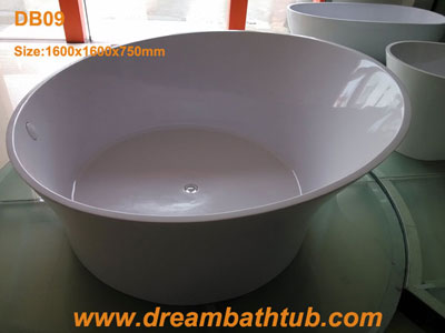 Stone resin bathtub