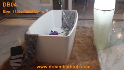 Free standing bathtub