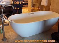 Free standing bath tub